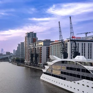 Novotel Excel Otel