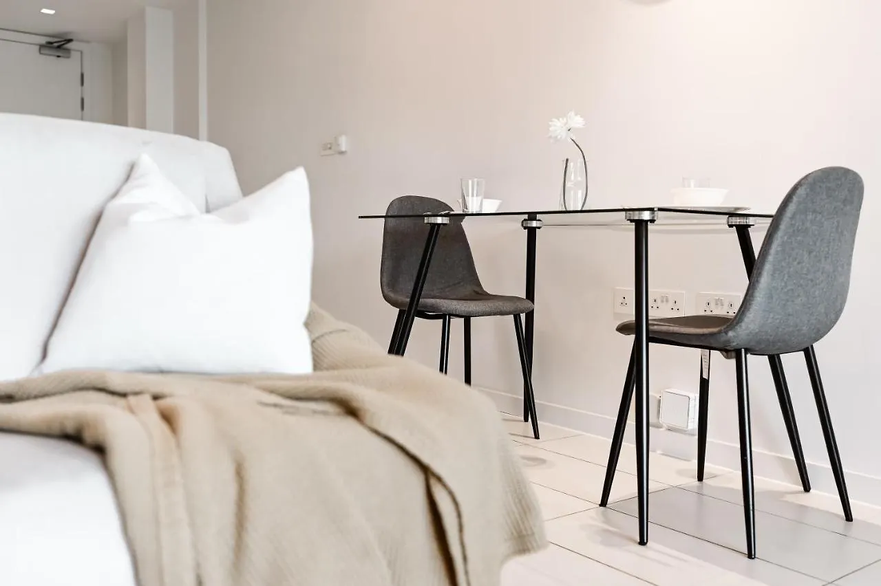 Appartamento Khayat Homes - The Curve - One Bed Londra