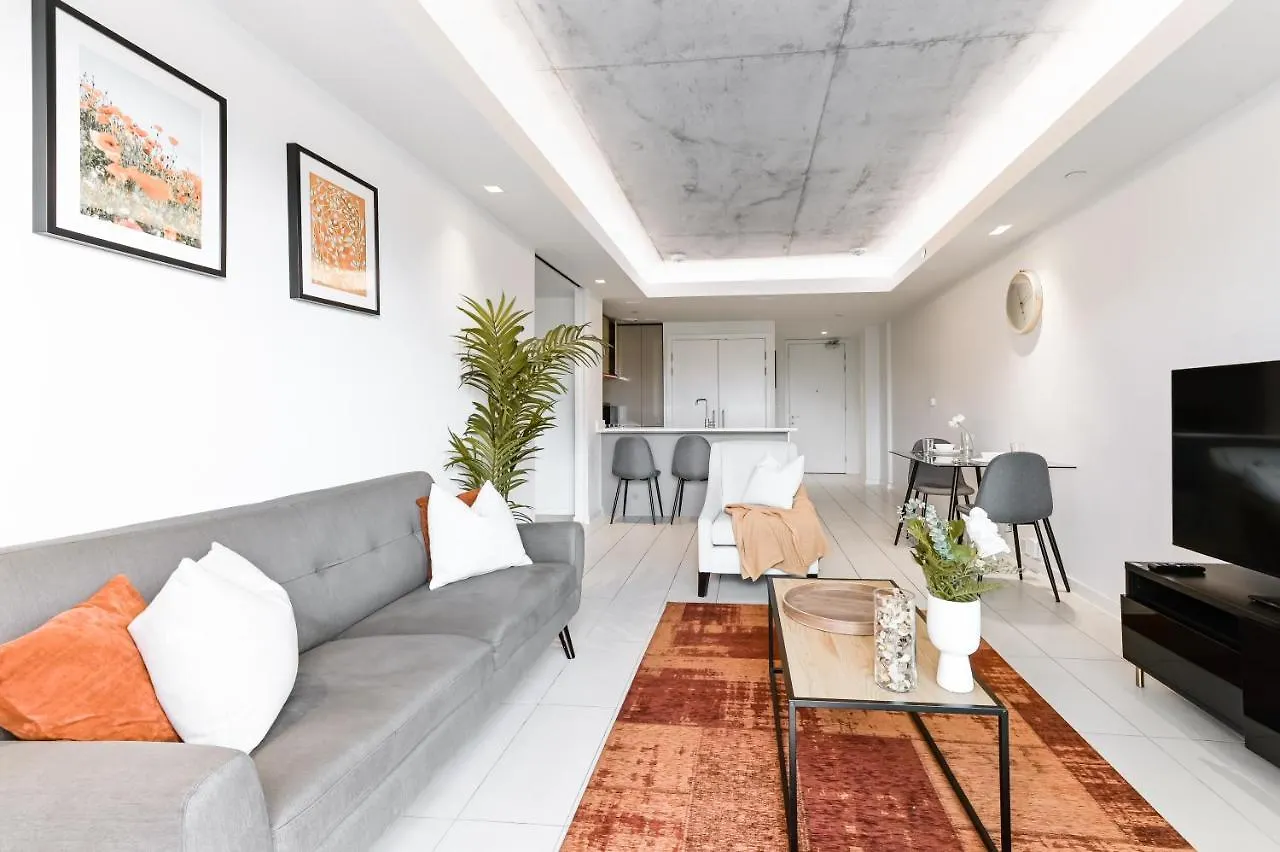 Khayat Homes - The Curve - One Bed Londra Regno Unito
